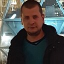Знакомства: Макс, 35 лет, Киселевск