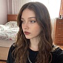 Знакомства: Кира, 23 года, Омск