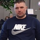 Знакомства: Валентин, 35 лет, Челябинск