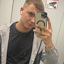 Знакомства: Александр, 21 год, Артем