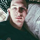 Знакомства: Владислав, 21 год, Алапаевск