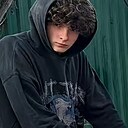 Знакомства: Андрей, 25 лет, Саратов