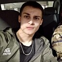 Знакомства: Данил, 21 год, Курск