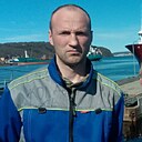 Знакомства: Артём, 33 года, Мурманск
