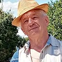 Знакомства: Сергей, 69 лет, Волжский