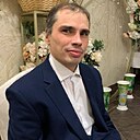 Знакомства: Виктор, 35 лет, Магнитогорск