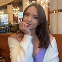 Знакомства: Ксюша, 22 года, Казань