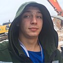 Знакомства: Максим, 28 лет, Астрахань
