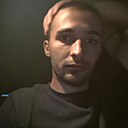 Знакомства: Андрей, 26 лет, Октябрьский (Башкортостан)