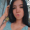 Знакомства: Ирина, 19 лет, Донецк