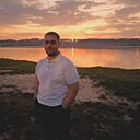 Знакомства: Игорь, 26 лет, Екатеринбург