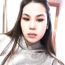 Знакомства: Яна, 18 лет, Елизово
