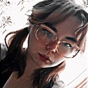 Знакомства: Екатерина, 18 лет, Екатеринбург