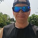 Знакомства: Илья, 35 лет, Елабуга