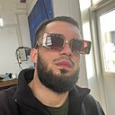 Знакомства: Андрей, 24 года, Семилуки