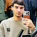Знакомства: Хабиб, 26 лет, Екатеринбург