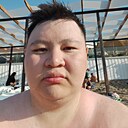 Знакомства: Максим, 28 лет, Элиста