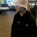 Знакомства: Виктор, 20 лет, Караганда
