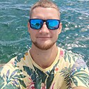 Знакомства: Максим, 31 год, Хабаровск