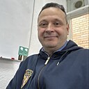 Знакомства: Дмитрий, 45 лет, Омск