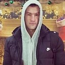 Знакомства: Кирилл, 33 года, Магнитогорск