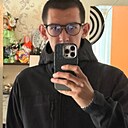 Знакомства: Александр, 26 лет, Балаково