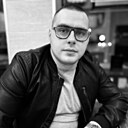 Знакомства: Кирилл, 28 лет, Новочеркасск