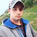 Знакомства: Данил, 21 год, Омск