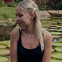 Знакомства: Алена, 34 года, Санкт-Петербург