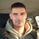 Знакомства: Алексей, 38 лет, Магадан