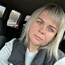 Знакомства: Елена, 40 лет, Петропавловск-Камчатский