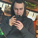 Знакомства: Рамиль, 28 лет, Казань