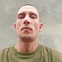 Знакомства: Валентин, 28 лет, Херсон