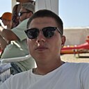 Знакомства: Евгений, 26 лет, Чебоксары