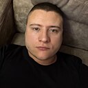 Знакомства: Денис, 29 лет, Ульяновск