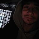 Знакомства: Максим, 25 лет, Киров