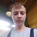Знакомства: Максим, 21 год, Саратов