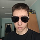 Знакомства: Иван, 18 лет, Ялта
