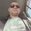 Знакомства: Валерий, 35 лет, Уссурийск