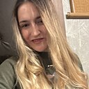 Знакомства: Виктория, 28 лет, Красноярск