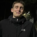 Знакомства: Марк, 19 лет, Солигорск