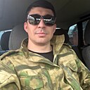Знакомства: Руслан, 28 лет, Донецк