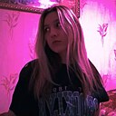 Знакомства: Дина, 19 лет, Санкт-Петербург