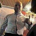 Знакомства: Иван, 26 лет, Омск