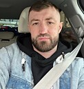 Знакомства: Кирилл, 37 лет, Екатеринбург