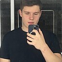 Знакомства: Максим, 20 лет, Москва