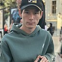 Знакомства: Илья, 28 лет, Набережные Челны