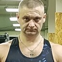 Знакомства: Максим, 42 года, Узловая