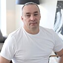 Знакомства: Артем, 41 год, Москва
