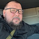 Знакомства: Юрий, 37 лет, Новомосковск